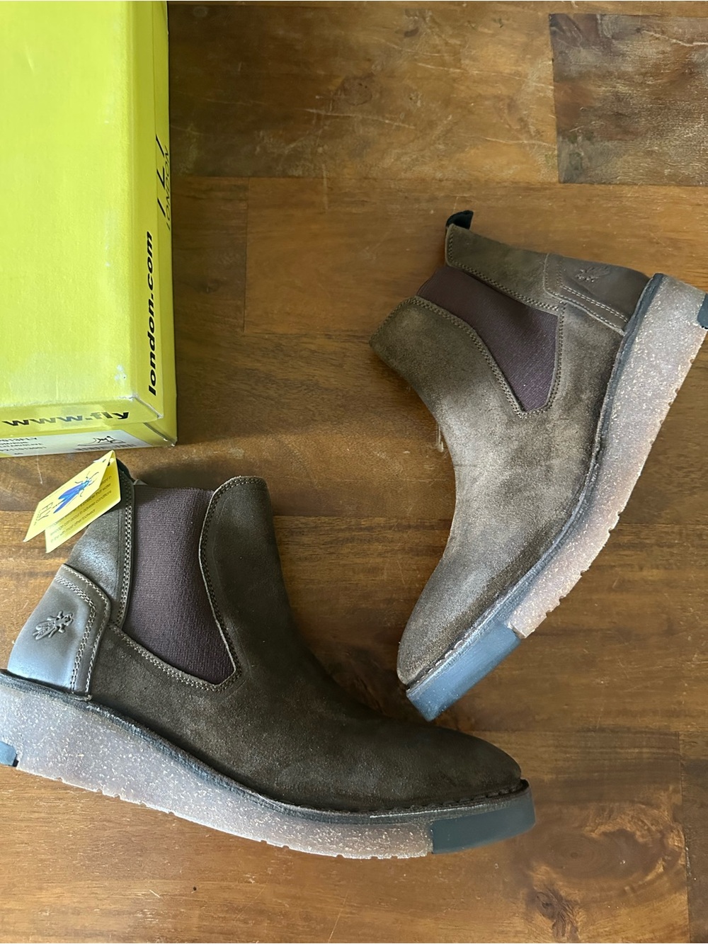 Fly‎ London Serp Chelsea boots brown suede Euro size 40 NWT